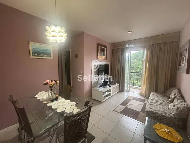 Apartamento 2 quartos e 2 banheiros, para alugar, no bairro Centro em Niterói