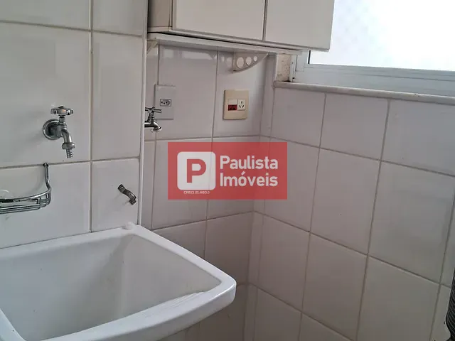 Apartamento com 45m² 2 quartos e 1 banheiro, para alugar, no bairro Campo Belo em São Paulo