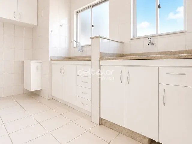 Apartamento com 55m² 2 quartos e 1 banheiro, à venda, no bairro Planalto em Belo Horizonte