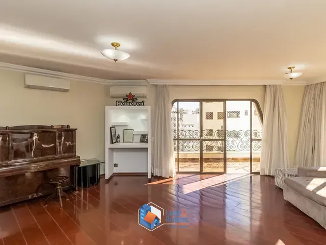 Apartamento com 500m² 5 quartos e 6 banheiros, à venda, no bairro Real Parque em São Paulo
