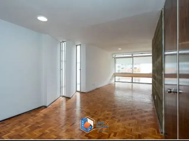 Apartamento com 200m² 3 quartos e 3 banheiros, à venda, no bairro Cerqueira César em São Paulo