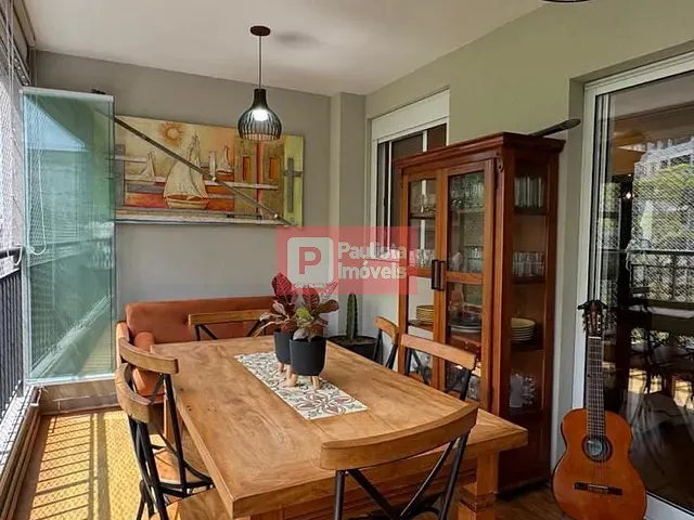 Apartamento com 158m² 3 quartos e 4 banheiros, para alugar, no bairro Santo Amaro em São Paulo