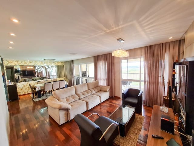 Apartamento 3 quartos e 4 banheiros, à venda, no bairro Jardim das Indústrias em São José dos Campos
