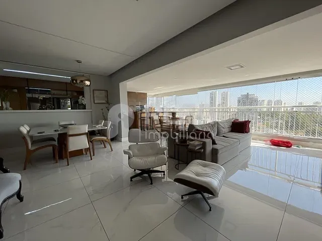 Apartamento 3 quartos e 4 banheiros, à venda, no bairro Santa Teresinha em São Paulo