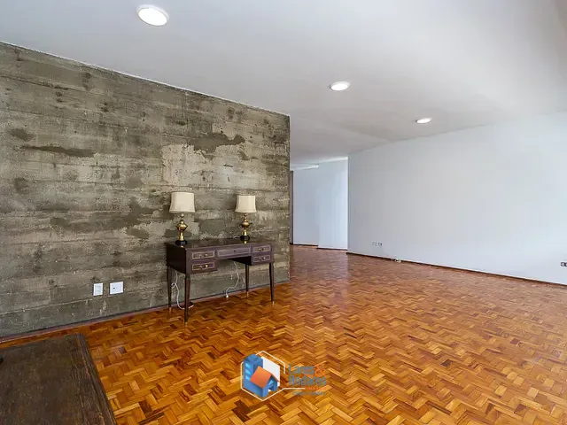 Apartamento com 200m² 3 quartos e 3 banheiros, à venda, no bairro Cerqueira César em São Paulo