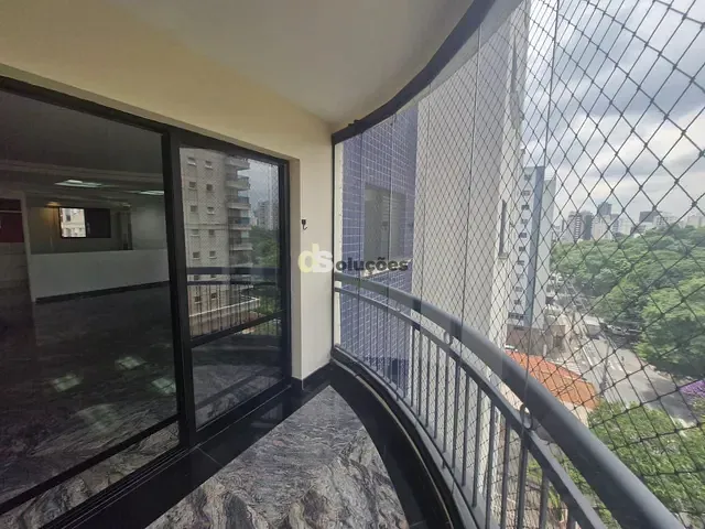 Apartamento 3 quartos e 2 banheiros, à venda, no bairro Vila Romana em São Paulo