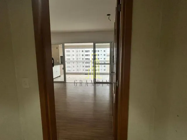Apartamento 4 quartos e 5 banheiros, para alugar, no bairro Centro em São Bernardo do Campo