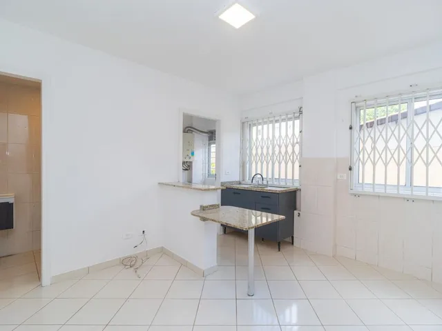 Apartamento à venda, no bairro Água Verde em Curitiba