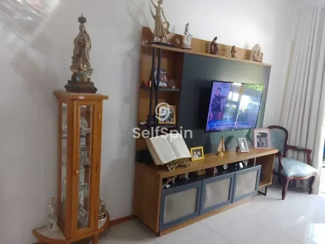 Apartamento 3 quartos e 2 banheiros, para alugar, no bairro Camboinhas em Niterói