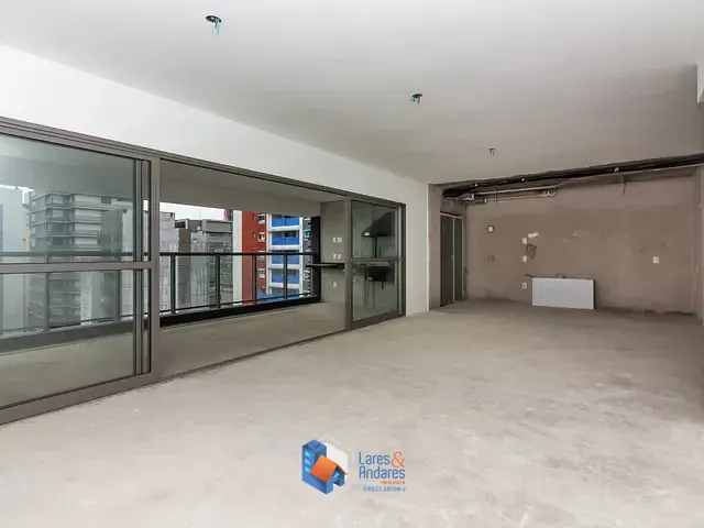 Apartamento com 2200m² 3 quartos e 5 banheiros, à venda, no bairro Vila Mariana em São Paulo