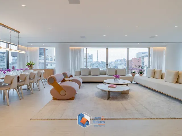 Apartamento com 340m² 4 quartos e 6 banheiros, à venda, no bairro Pinheiros em São Paulo