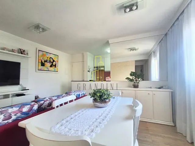 Apartamento 2 quartos e 2 banheiros, à venda, no bairro Vila Valparaíso em Santo André