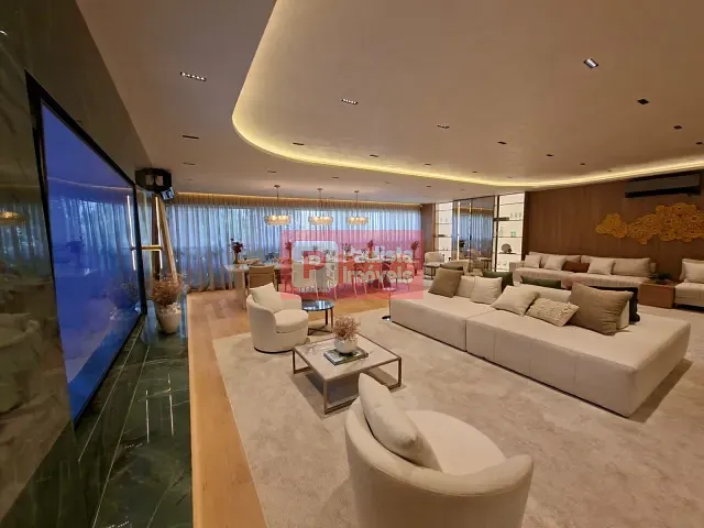 Apartamento com 251m² 3 quartos e 4 banheiros, à venda, no bairro Cidade Monções em São Paulo