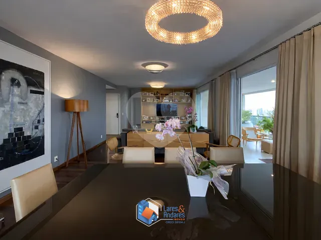 Apartamento com 258m² 4 quartos e 6 banheiros, à venda, no bairro Sumaré em São Paulo