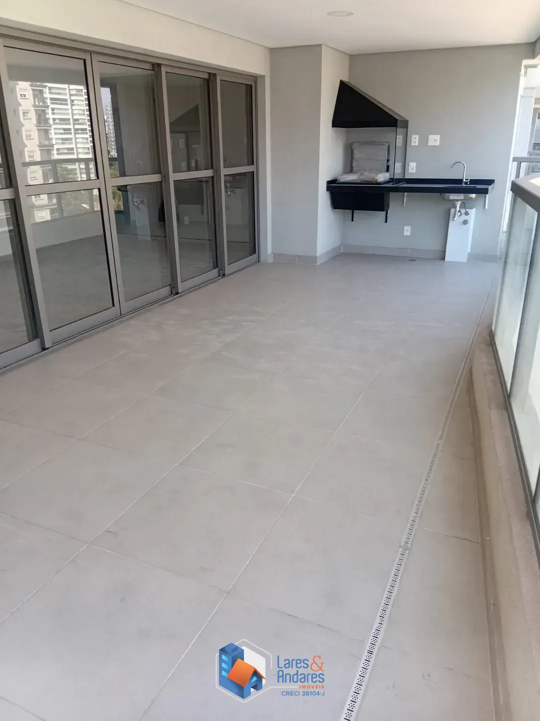 Apartamento, 3 quartos, 144 m² - Foto 2