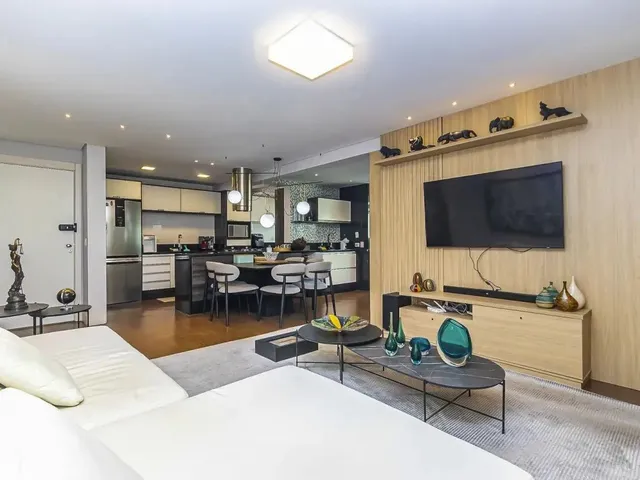 Apartamento 3 quartos e 1 banheiro, à venda, no bairro Água Verde em Curitiba