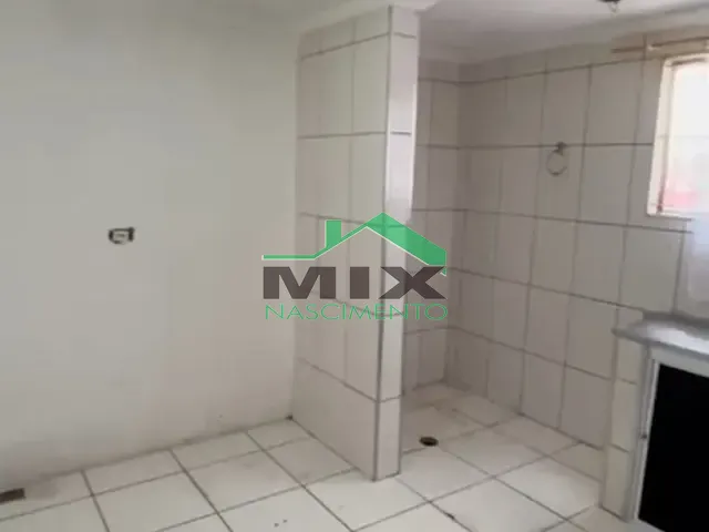 Apartamento com 48m² 2 quartos e 1 banheiro, para alugar, no bairro Vila Camilópolis em Santo André