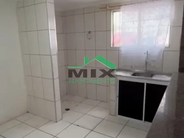 Apartamento com 48m² 2 quartos e 1 banheiro, para alugar, no bairro Vila Camilópolis em Santo André