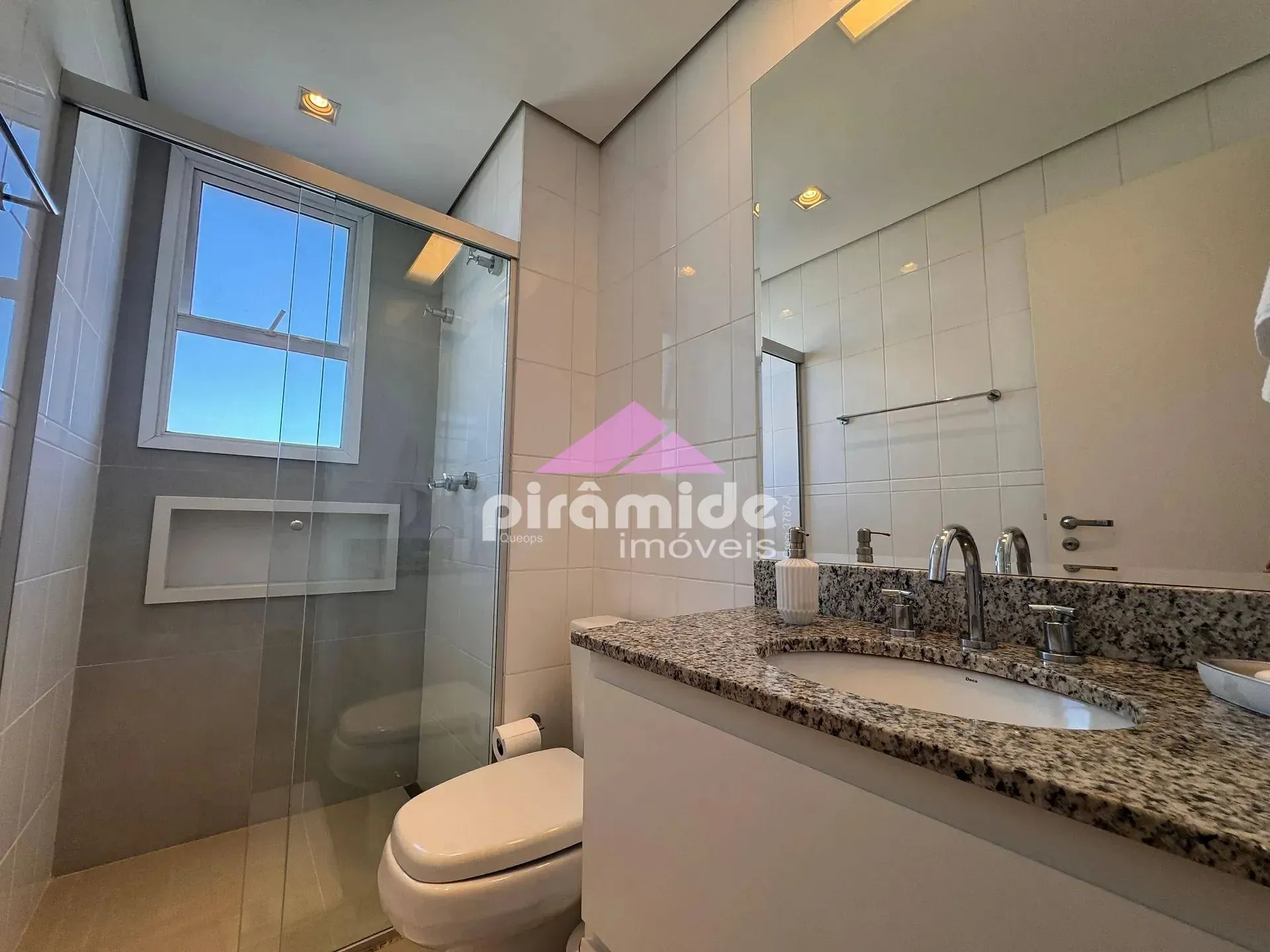 Apartamento, 3 quartos, 189 m² - Foto 42