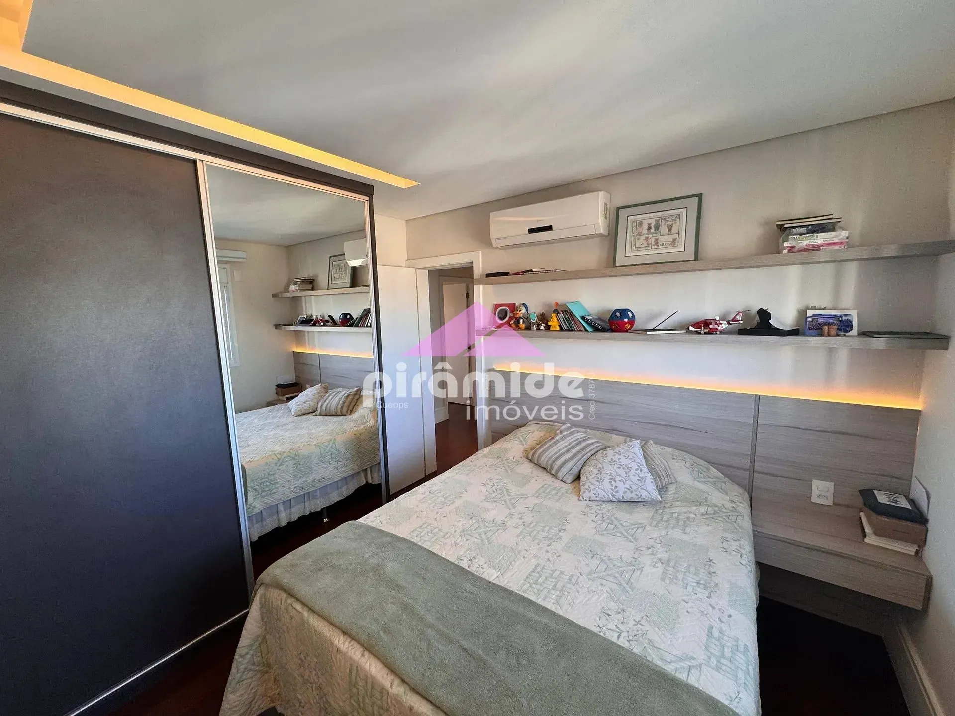 Apartamento, 3 quartos, 189 m² - Foto 35