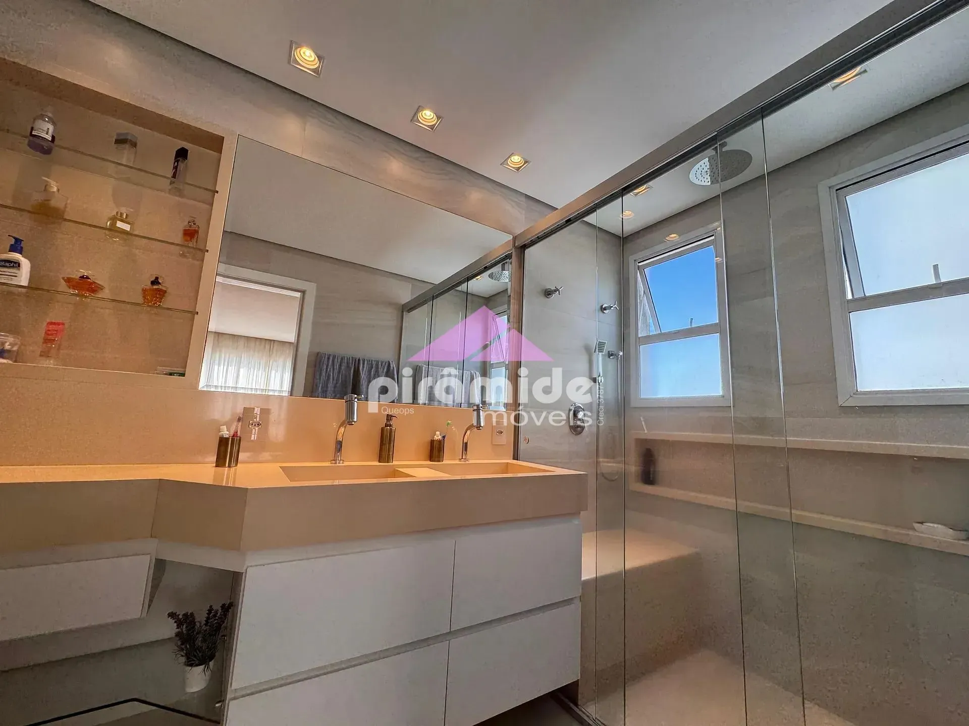 Apartamento, 3 quartos, 189 m² - Foto 32
