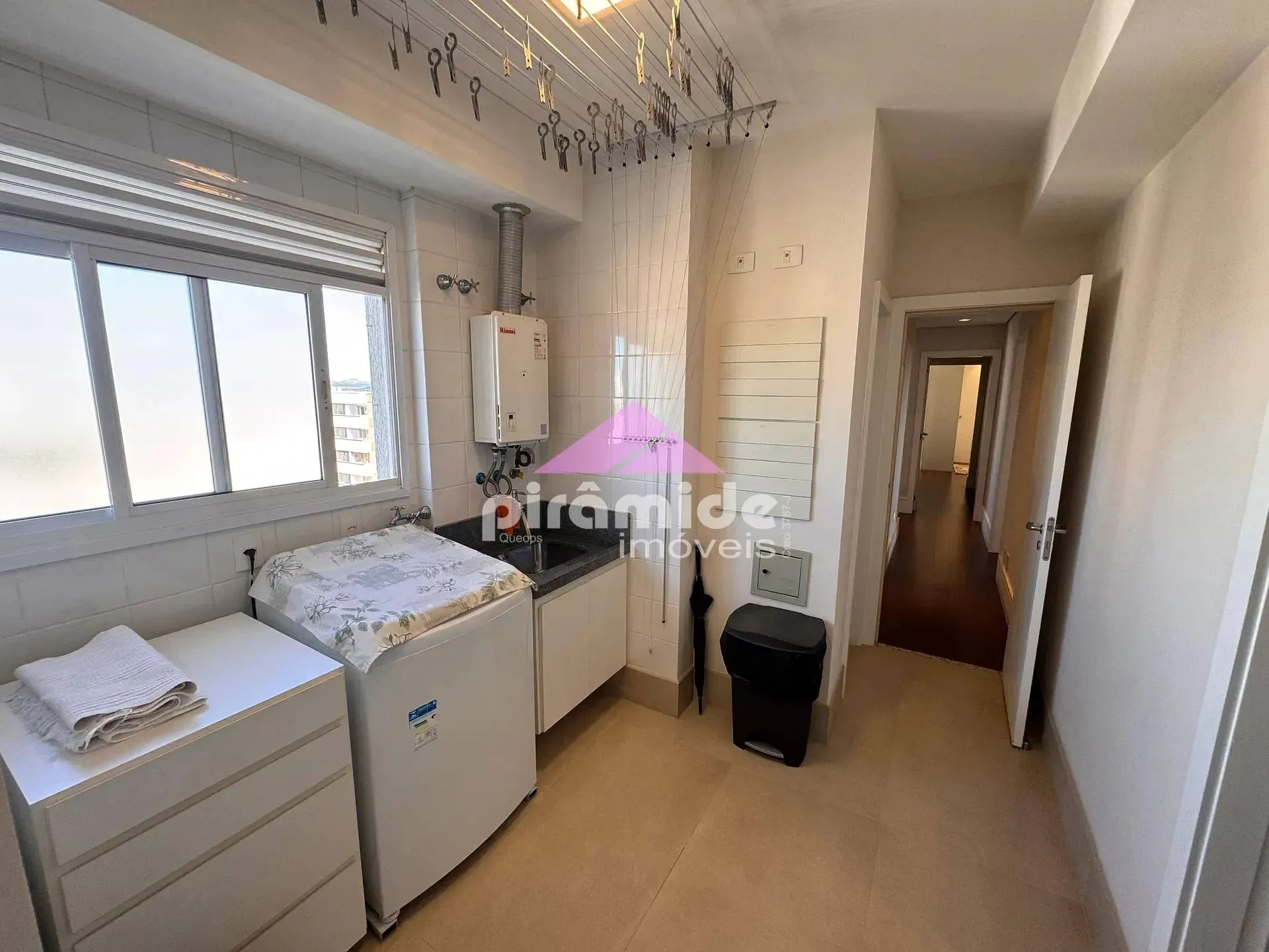 Apartamento, 3 quartos, 189 m² - Foto 26