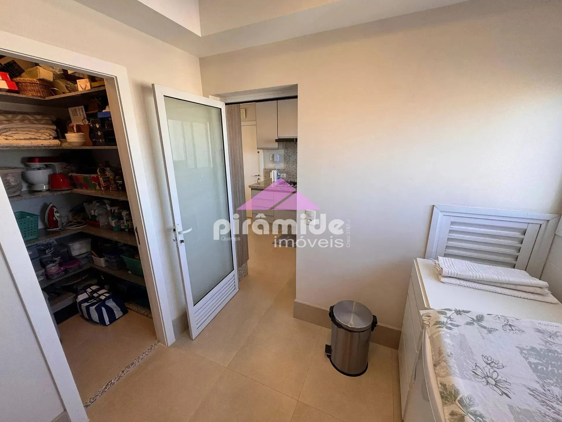 Apartamento, 3 quartos, 189 m² - Foto 25