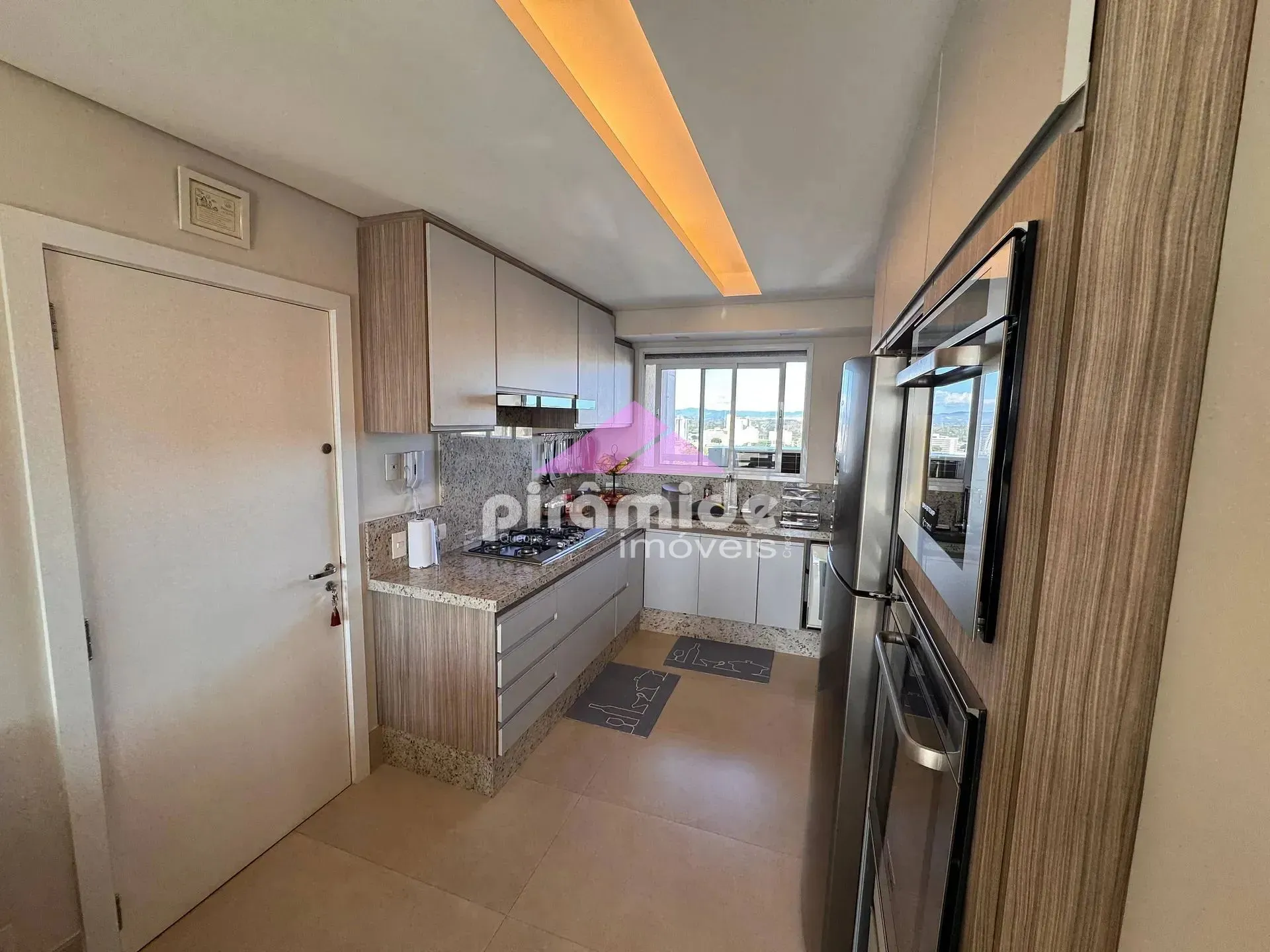 Apartamento, 3 quartos, 189 m² - Foto 21