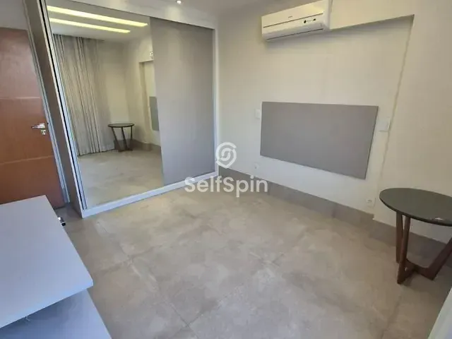 Apartamento 2 quartos e 2 banheiros, para alugar, no bairro Icaraí em Niterói