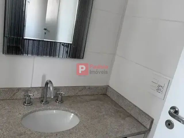 Apartamento 1 quarto e 1 banheiro, à venda, no bairro Santo Amaro em São Paulo