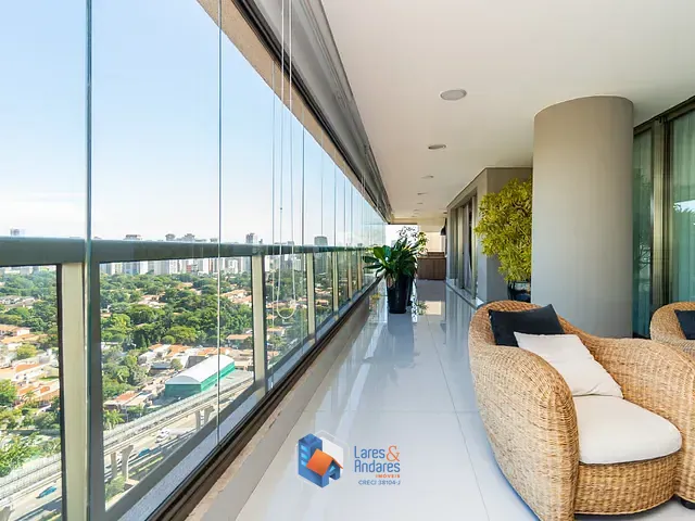 Apartamento com 485m² 4 quartos e 5 banheiros, à venda, no bairro Campo Belo em São Paulo