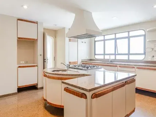 Apartamento com 470m² 4 quartos e 6 banheiros, à venda, no bairro Jardim Paulista em São Paulo