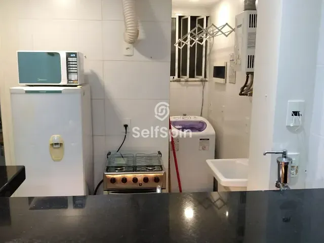 Apartamento 1 quarto e 1 banheiro, para alugar, no bairro Centro em Niterói