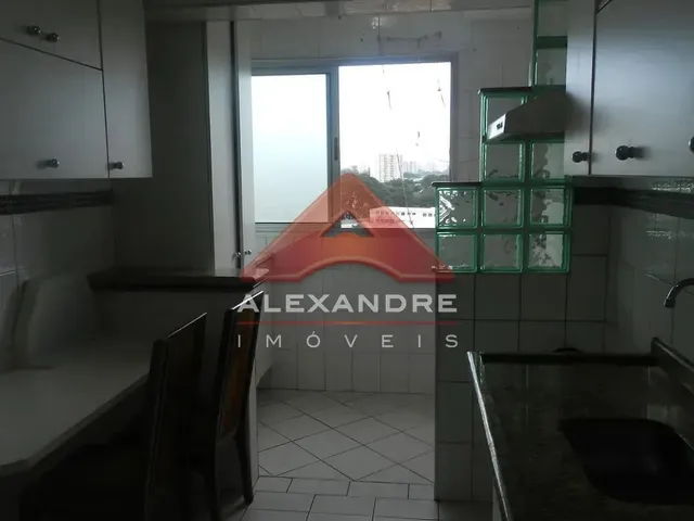 Apartamento com 10m² 3 quartos e 1 banheiro, para alugar, no bairro Jardim Paulista em São José Dos Campos