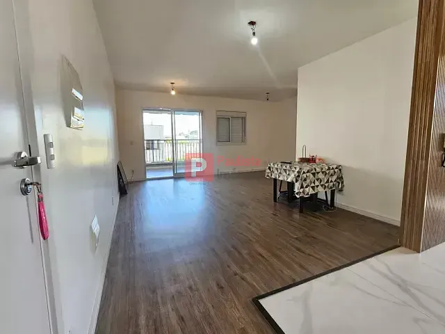 Apartamento com 103m² 2 quartos e 3 banheiros, à venda ou para alugar, no bairro Santo Amaro em São Paulo