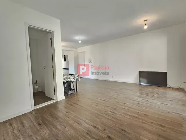 Apartamento com 103m² 2 quartos e 3 banheiros, à venda ou para alugar, no bairro Santo Amaro em São Paulo