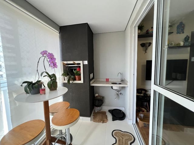 Apartamento 3 quartos e 2 banheiros, à venda, no bairro Jardim Presidente em Londrina