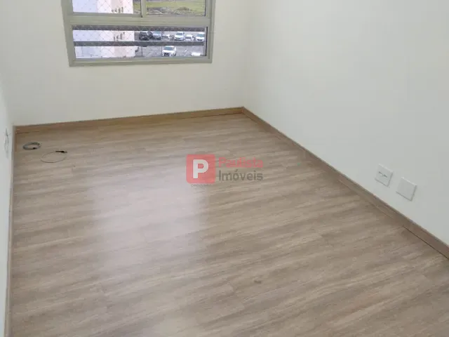 Apartamento com 44m² 2 quartos e 1 banheiro, para alugar, no bairro Jardim Sabará em São Paulo