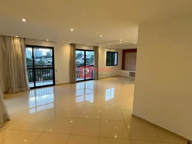 Apartamento com 250m² 3 quartos e 4 banheiros, à venda, no bairro Altoda Boa Vista em São Paulo