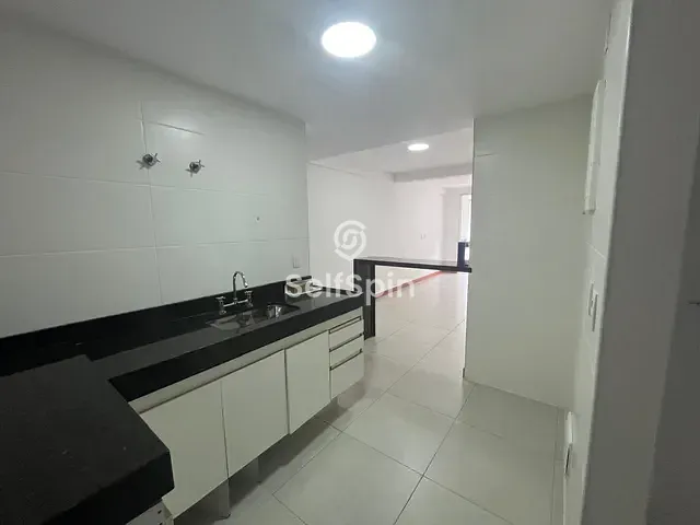 Apartamento com 106m² 2 quartos e 2 banheiros, para alugar, no bairro Itaipu em Niterói