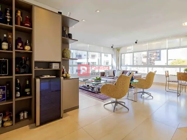 Apartamento com 220m² 2 quartos e 3 banheiros, à venda, no bairro Itaim Bibi em São Paulo