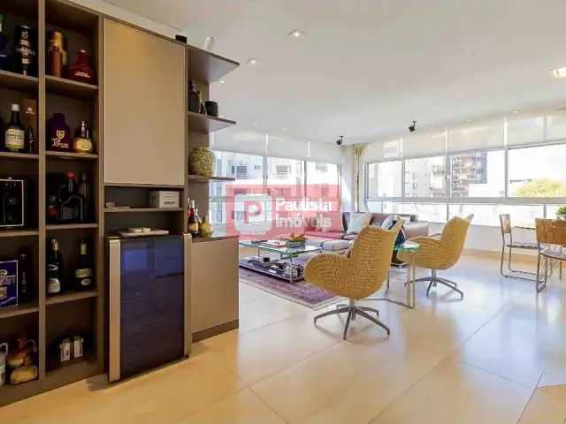 Apartamento com 220m² 2 quartos e 3 banheiros, à venda, no bairro Itaim Bibi em São Paulo
