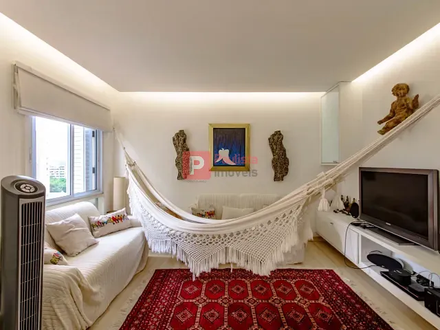 Apartamento 3 quartos e 3 banheiros, à venda, no bairro Itaim Bibi em São Paulo