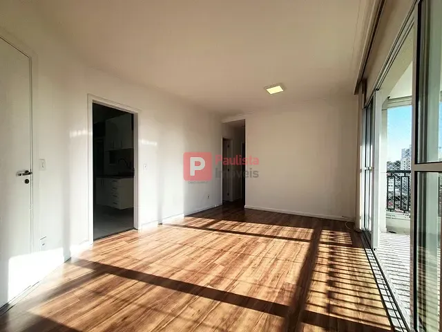 Apartamento com 85m² 3 quartos e 1 banheiro, para alugar, no bairro Lar São Paulo em São Paulo