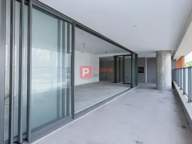 Apartamento com 300m² 4 quartos e 6 banheiros, à venda, no bairro Campo Belo em São Paulo