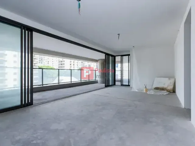 Apartamento com 300m² 4 quartos e 6 banheiros, à venda, no bairro Campo Belo em São Paulo