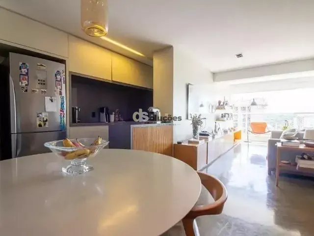 Apartamento 2 quartos e 2 banheiros, à venda, no bairro Pinheiros em São Paulo