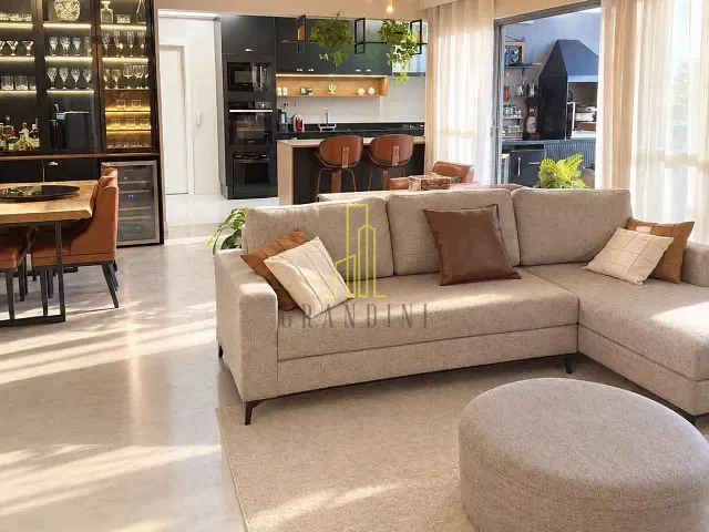 Apartamento 3 quartos e 4 banheiros, à venda, no bairro Vila Gilda em Santo André