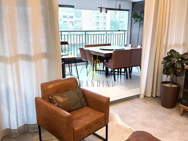 Apartamento 3 quartos e 4 banheiros, à venda, no bairro Vila Gilda em Santo André