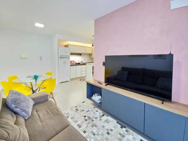 Apartamento 2 quartos e 1 banheiro, à venda, no bairro Centro em Pelotas